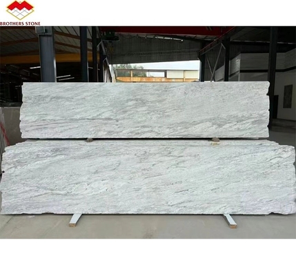 2700kg/m3 πυκνότητα γρανίτη σύγχρονες ινδικές λευκές πλάκες γρανίτη για έργα γραφικού σχεδιασμού