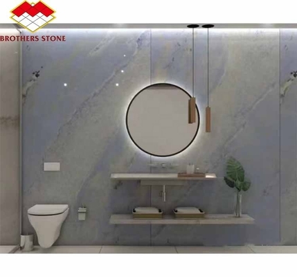 Αναβαθμίστε το Living Staircase Hall σας με 20mm Blue Ice Onyx Stone Veneer και Backlight