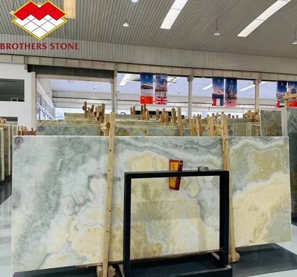 Σύγχρονο φως πίσω πράσινο ονύξ πέτρα πλάκα 30mm πάχος για γραφικό καθιστικό Jade τοίχος