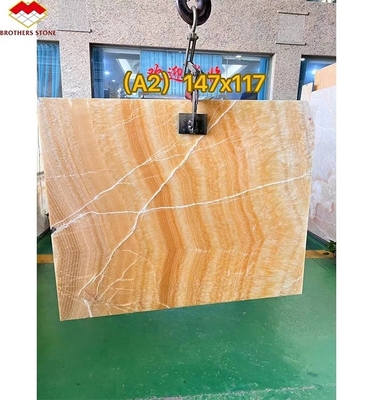 Δυνατότητα ανοχής πάχους /- 1mm Αντικέ βιβλίο match κίτρινο ονίξ μαρμάρινο για το συστατικό πλυντήριο