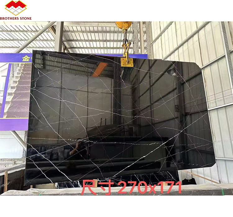 Σύγχρονη Nero Marquina Μαύρο λευκό Στίπ Μαρμάρινο γυαλισμένο φυσικές μεγάλες πλάκες για εσωτερικό ξενοδοχείο βίλα