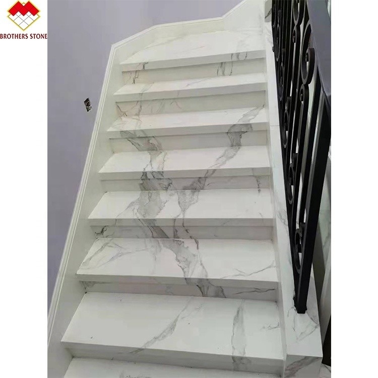 2800*600mm 1200*3600mm Τυπικό μέγεθος Σκάλα Κεραμίδια δαπέδου για δομικό υλικό σκάλας